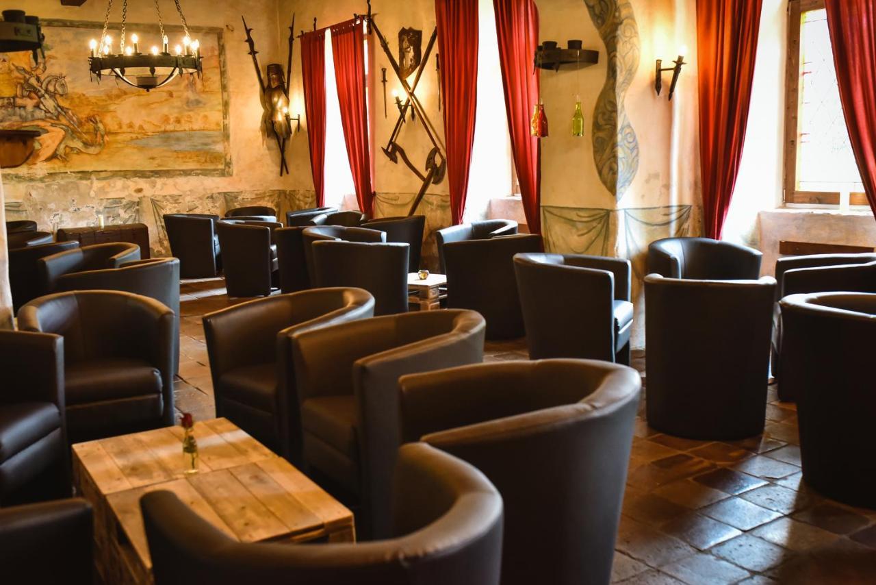 Zamek Kamenny Dvur Hotel Kynsperk nad Ohri Bagian luar foto