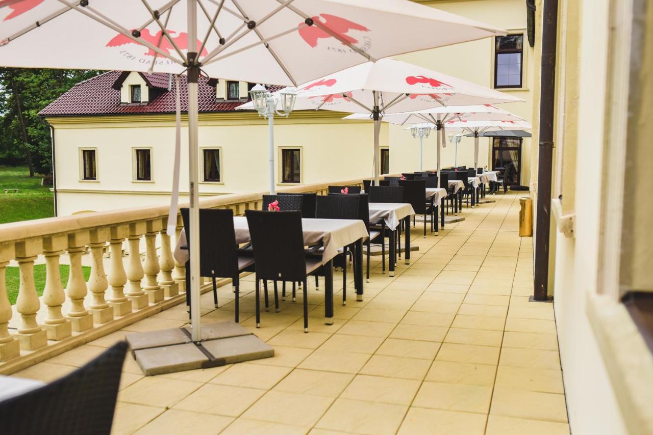 Zamek Kamenny Dvur Hotel Kynsperk nad Ohri Bagian luar foto