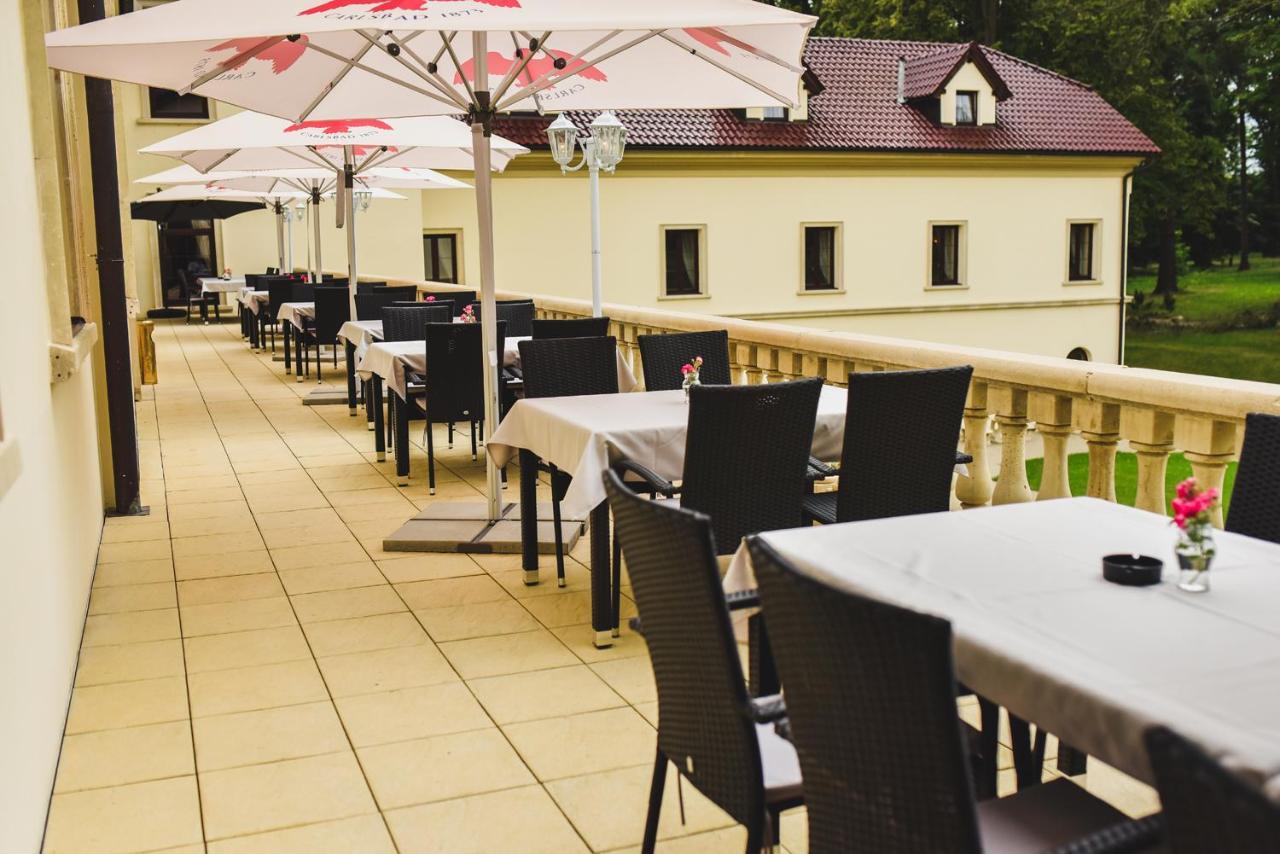 Zamek Kamenny Dvur Hotel Kynsperk nad Ohri Bagian luar foto