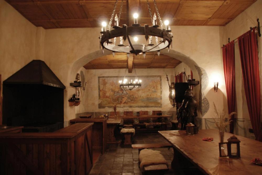 Zamek Kamenny Dvur Hotel Kynsperk nad Ohri Bagian luar foto